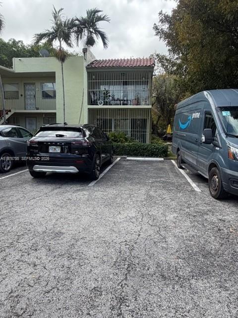 Foto del edificio - 520 NE 38th St