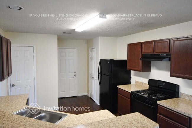 Foto del edificio - 12631 Lady Slipper Rd