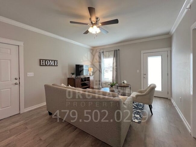 Building Photo - 1/1 | The Hudson at Central Landing- Apartments in Conway, AR!