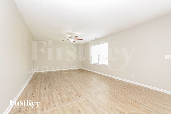 Building Photo - 1425 Westview Dr