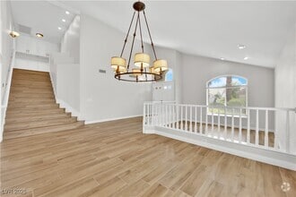 Building Photo - 8112 Tropic Isle Cir