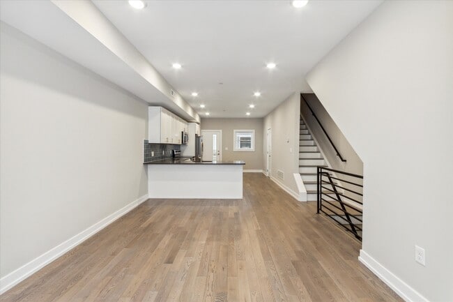 Building Photo - 1407 N 8th St