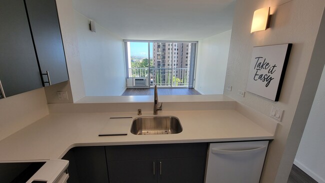 Foto del edificio - Pearl Two, Fully Remodeled 1 Bedroom Condo...