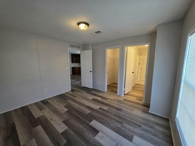 Building Photo - 6637 Stardust Ln