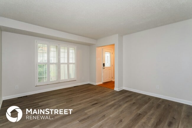 Building Photo - 148 Shaw Dr