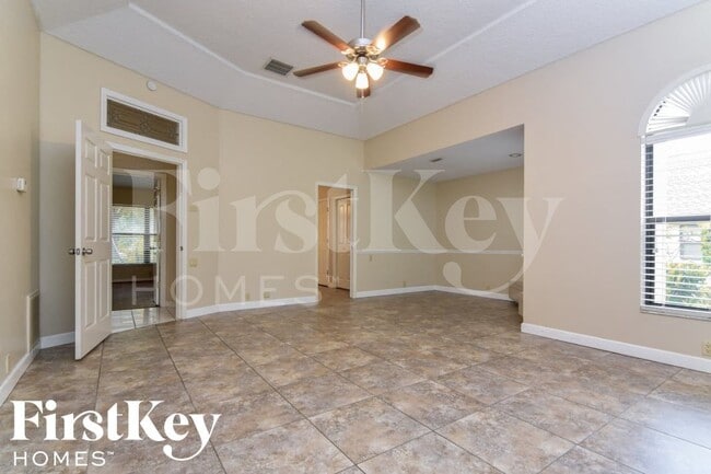 Building Photo - 2816 Pine Club Dr