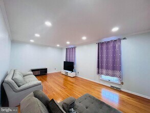 Building Photo - 159 Honora Dr