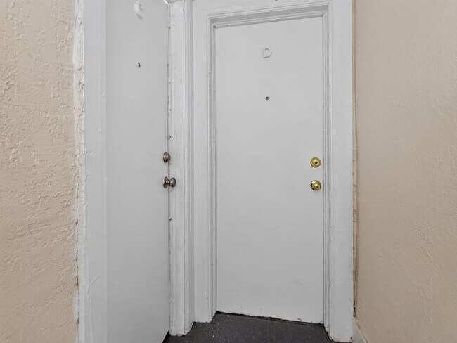 Foto del edificio - 2671-2673 Forbes Street