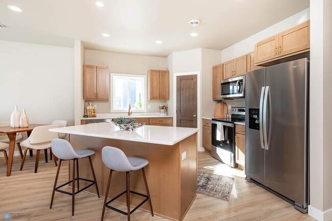 Building Photo - 6574 68th St S