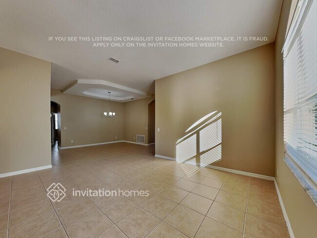 Foto del edificio - 332 Porchester Dr