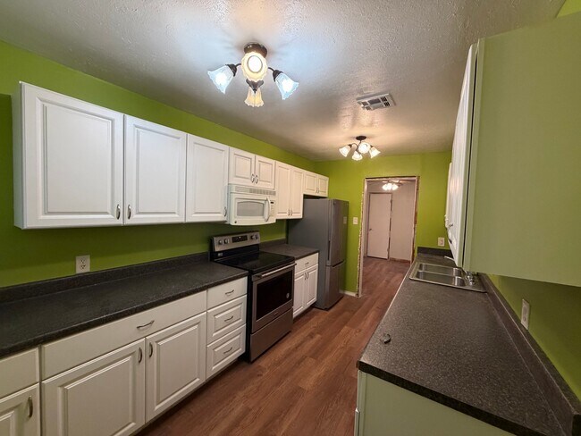 Foto del edificio - 620 SW 50th St