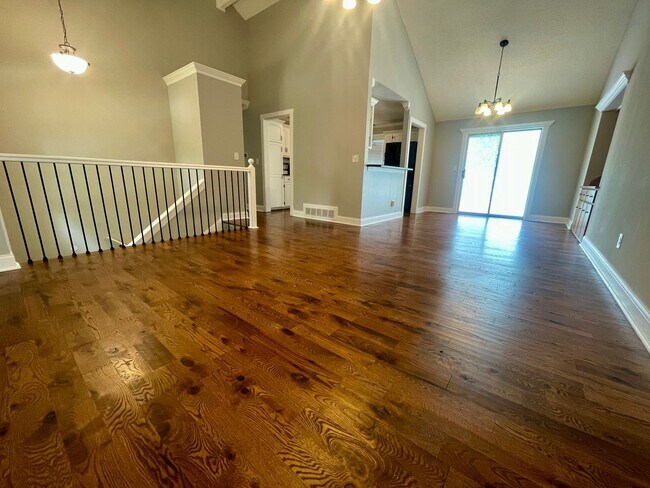 Foto del edificio - 4509 Parkway Dr