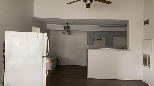 Building Photo - 12700 Equestrian Cir