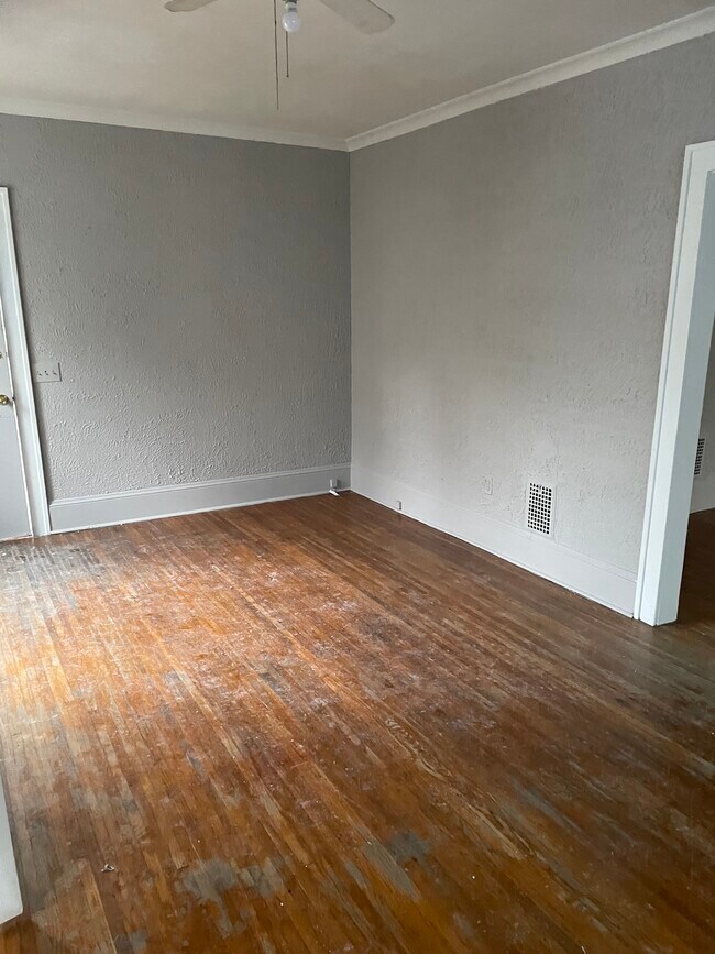 Foto del edificio - 183 Delamaine Dr