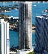Building Photo - 1750 N Bayshore Dr