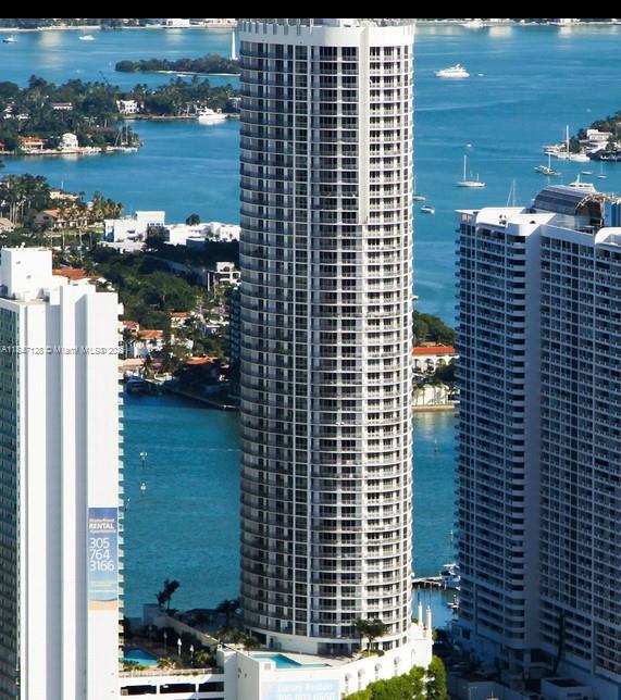 Foto principal - 1750 N Bayshore Dr