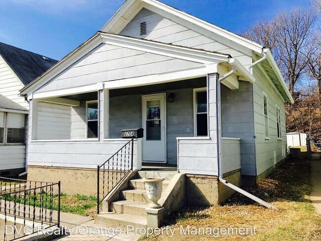 Building Photo - 2 br, 1 bath House - 2708 S. 13th St.