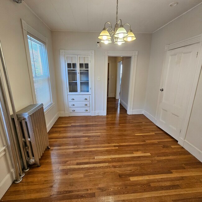 Foto del edificio - 384 Washington St