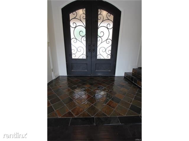 Foto del edificio - 3848 Alta Mesa Dr