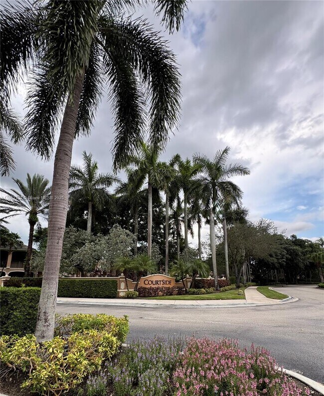 Building Photo - 2787 Center Ct Dr