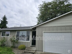 Building Photo - 2585 W Bradford Ct
