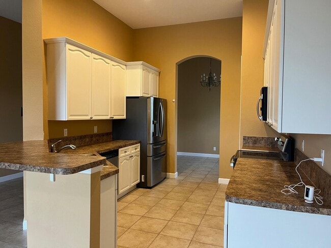 Foto del edificio - 331 NW Somerset Cir