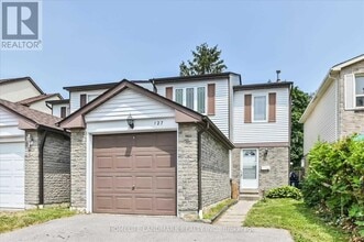 Building Photo - 127 Shady Hollow Dr
