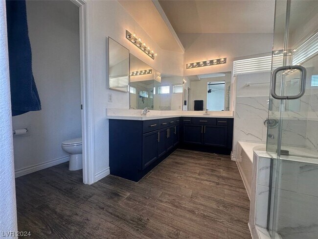 Foto del edificio - 7216 Hawk Haven St