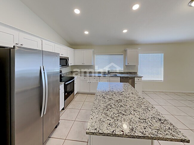 Building Photo - 9224 E Lobo Ave