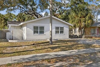 Building Photo - 773 W Harbor Dr S