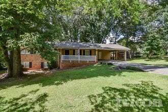 Building Photo - 5020 Horton Pl