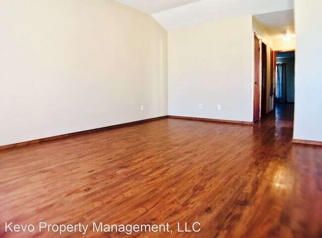 Foto del edificio - 2 br, 1 bath House - 501 S. Greengate Dr.