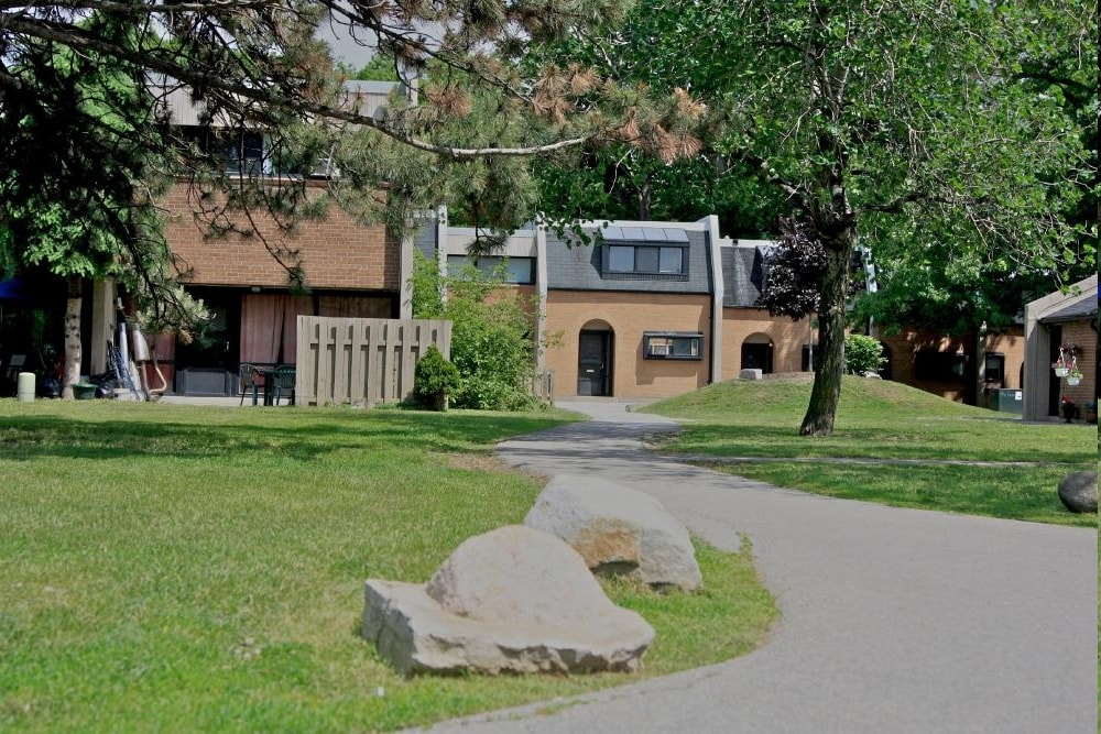 Primary Photo - Towns on the Ravine