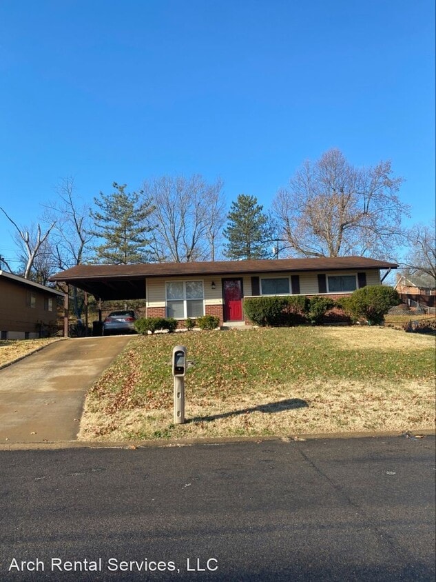 4543 Burncoate Dr, Oakville, MO 63129 House Rental in Oakville, MO