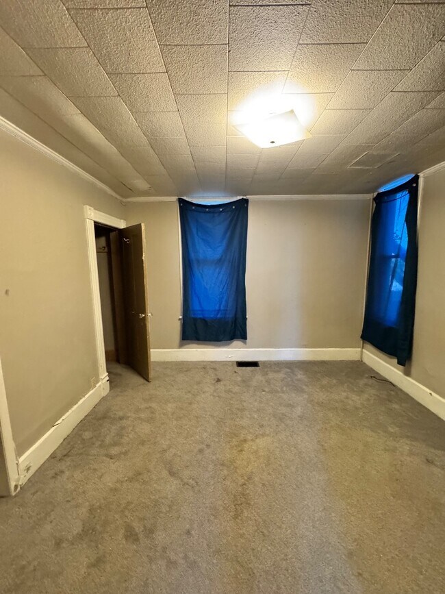Foto del edificio - 585 Prospect St