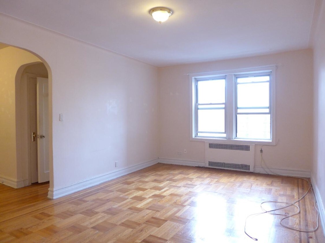 570 Ocean Pkwy, Brooklyn, NY 11218 Apartments in Brooklyn, NY