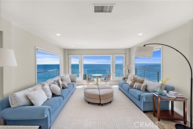 Foto del edificio - 603 S Coast Hwy
