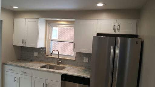 Building Photo - Cute Three Bedroom Home in Brookline Neigh...