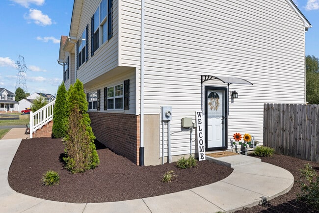 Building Photo - 7520 Sterling Dr