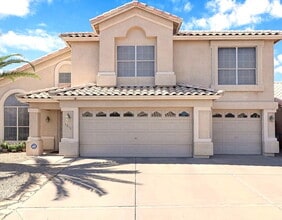 Building Photo - 3213 E Rosemonte Dr