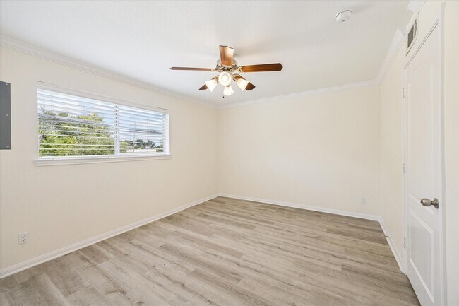 Foto del edificio - 300 Pecore St