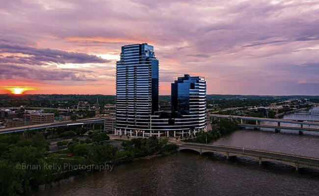 Foto del edificio - 335 Bridge St NW