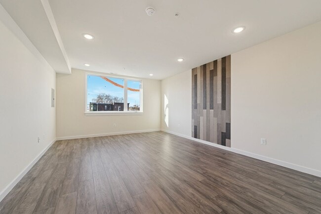 Foto del edificio - 4276 Parkside Ave