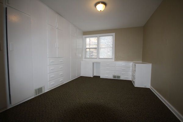 Building Photo - 144 College Ave NE