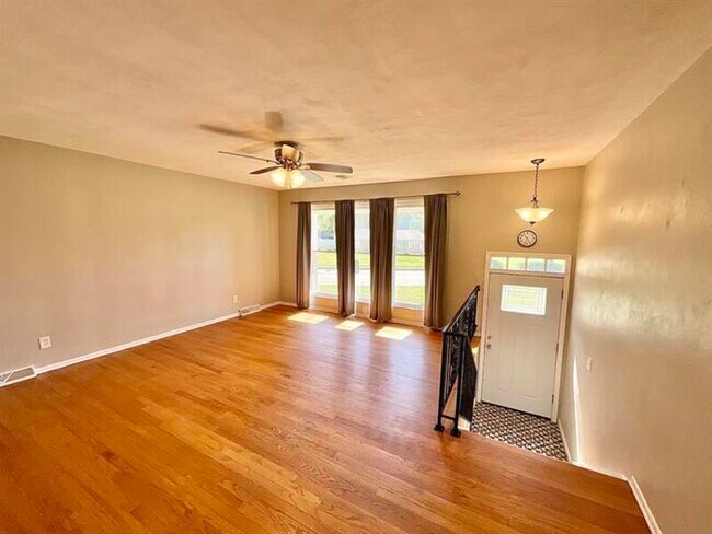 Foto del edificio - 903 S 74th St