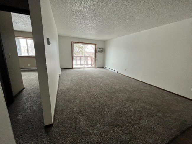 Building Photo - 2333 S 17th St