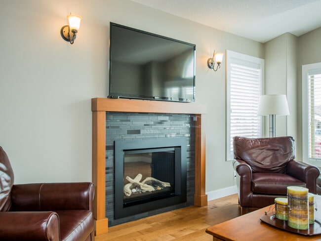 Photo du bâtiment - 6337 Lasalle Rd