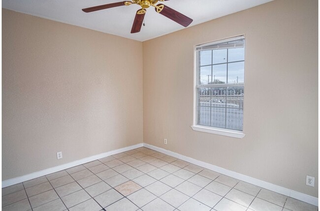 Photo - Downtown San Antonio Living Awaits House