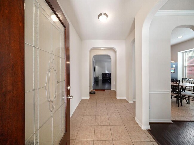 Foto del edificio - 2909 Laurel Brook Ln