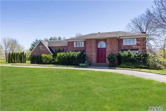 Primary Photo - 21 Overbrook Ln